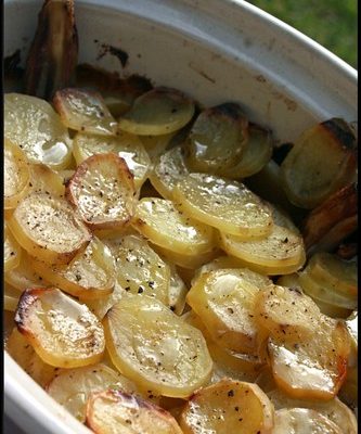 Lancashire Hotpot (spécialité anglaise de pommes de terre et agneau)