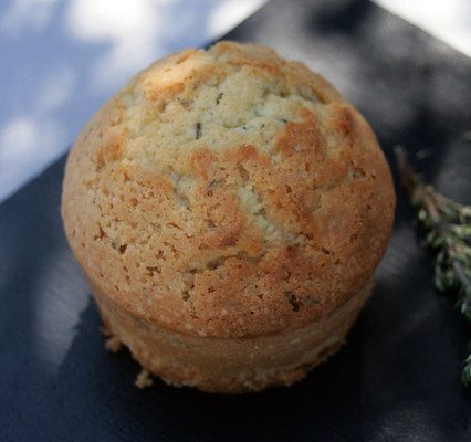 Muffins au miel et salsa de fraises