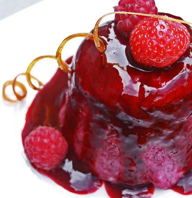 Summer pudding (dessert anglais aux fruits rouges)