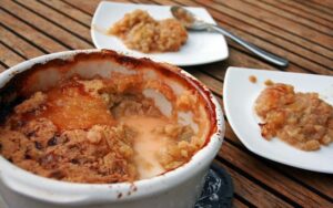 Crumble à la rhubarbe (Rhubarbe rose anglaise)