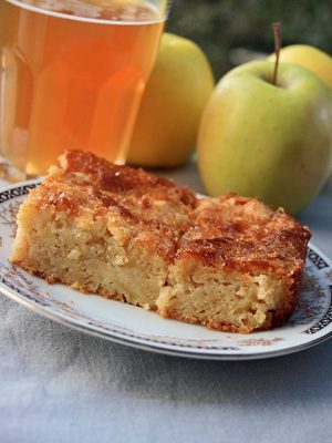 Dorset apple cake (gâteau moelleux aux pommes)