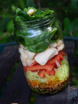 Salade en bocal pratique (salad jar asiatique)