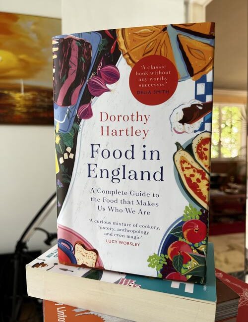 Dorothy Hartley, Pionnière de l'Histoire de la Cuisine Britannique