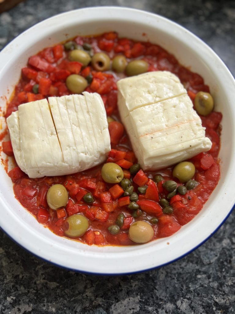 Hasselback halloumi