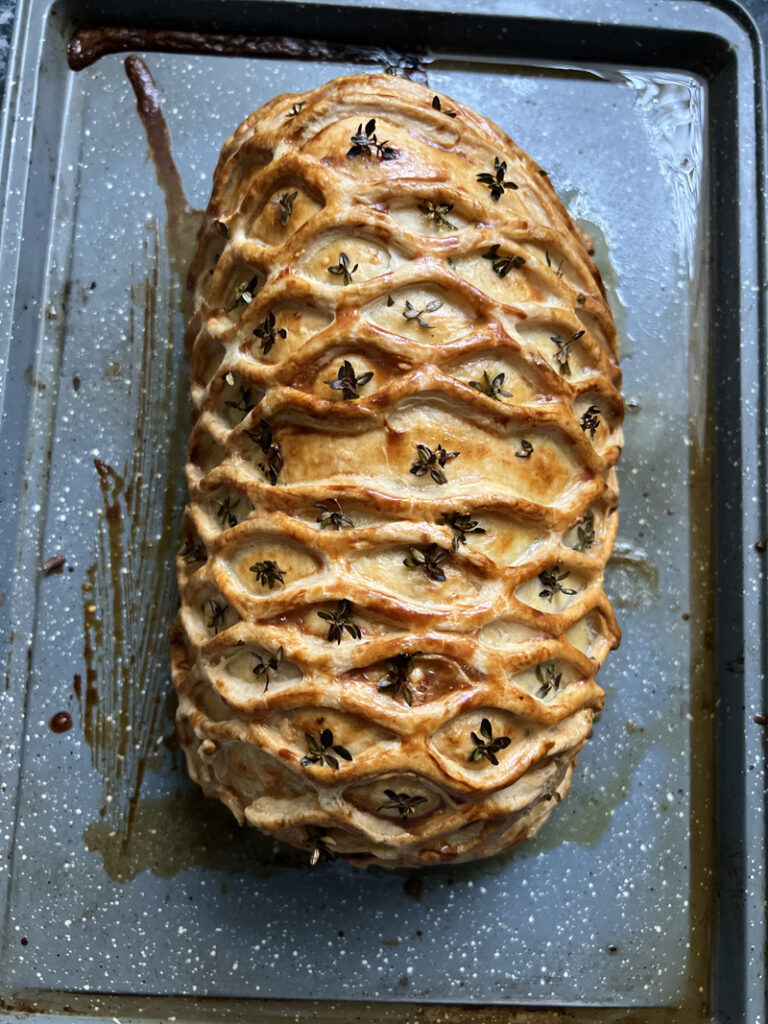 Beet Wellington, yaourt à la menthe et Dukkah de Calum Franklin (végétarien)