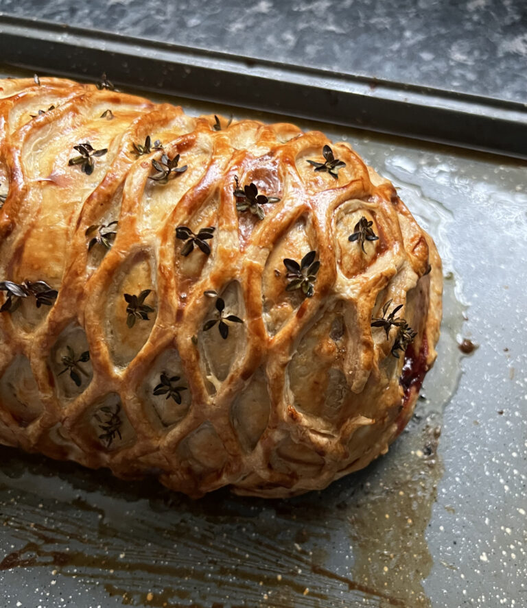 Beet Wellington, yaourt à la menthe et Dukkah de Calum Franklin (végétarien)