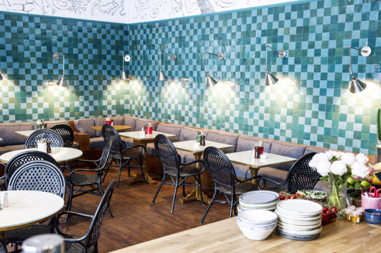 Farm Girl Café