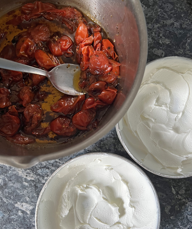 Labneh aux tomates confites d’Ottolenghi