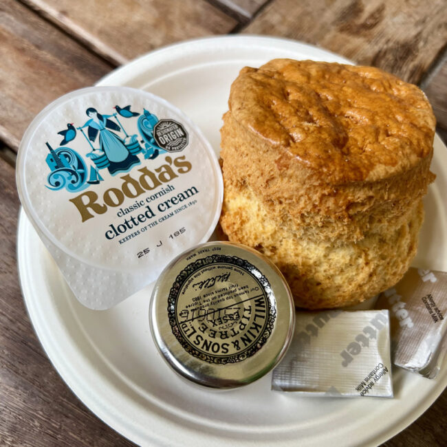 Les scones anglais et le cream tea