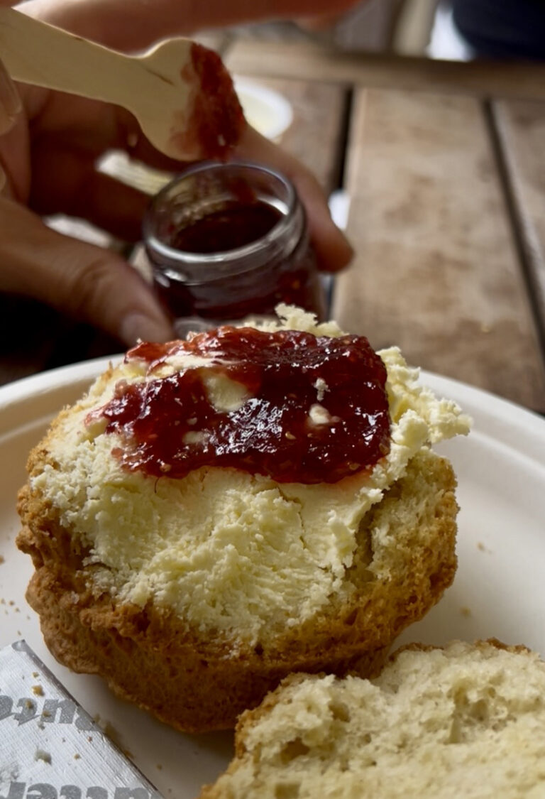 Les scones anglais et le cream tea
