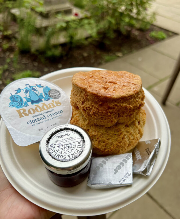 Les scones anglais et le cream tea
