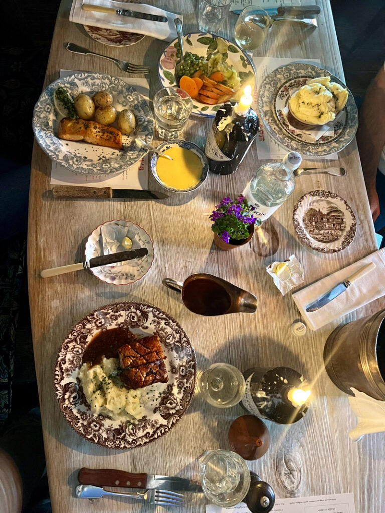 Maggie Jones’s, Restaurant cuisine anglaise à Londres