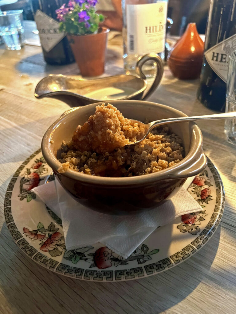 Maggie Jones’s, Restaurant de cuisine anglaise à Londres