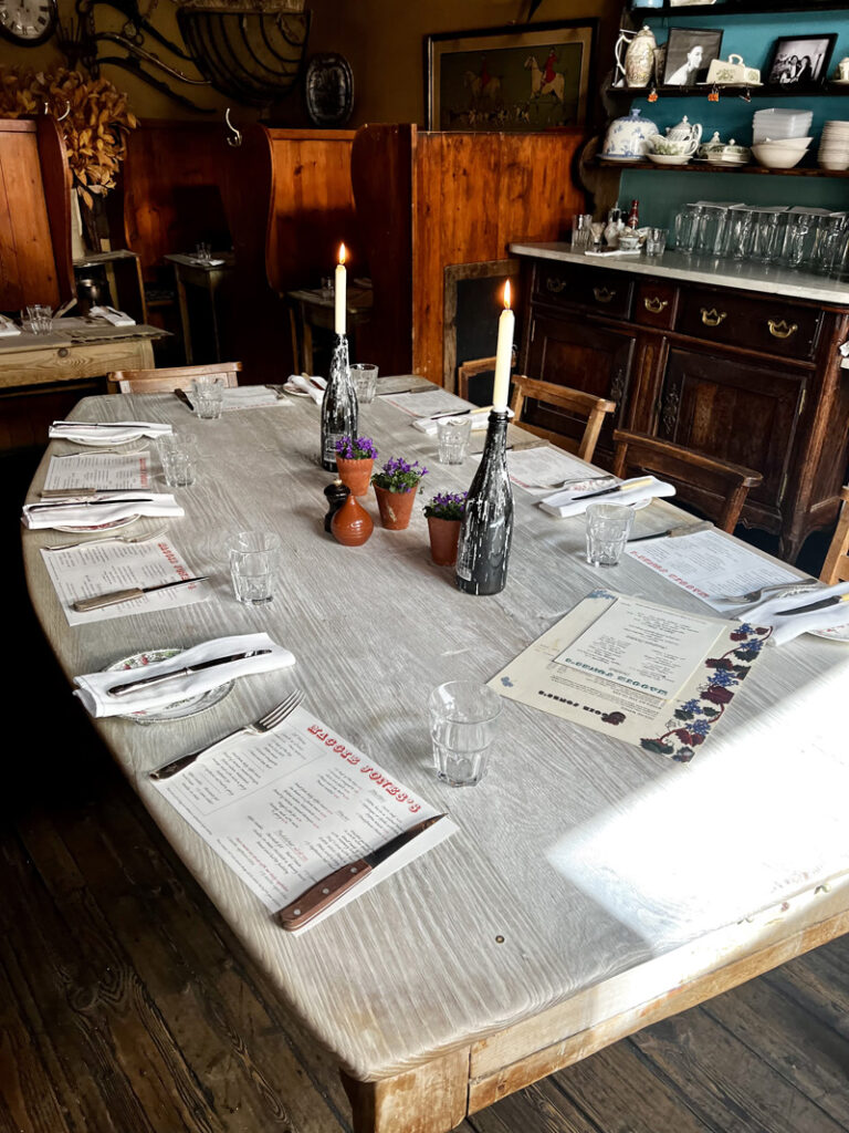 Maggie Jones’s, Restaurant cuisine anglaise à Londres