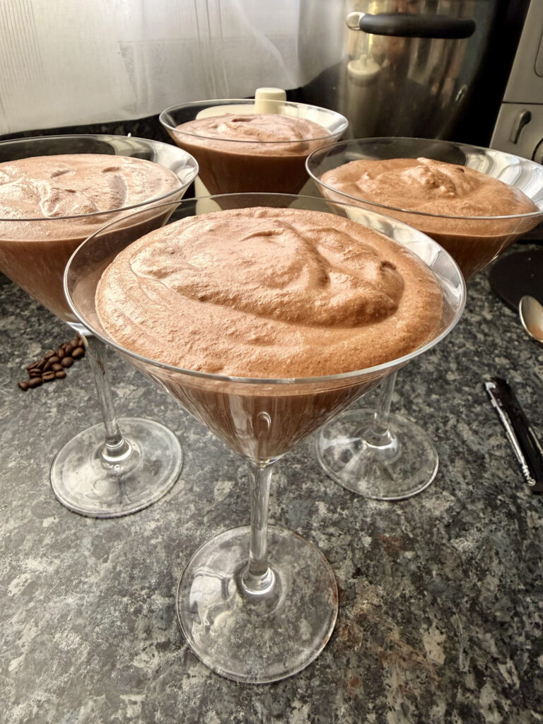 Mousse au chocolat Espresso Martini