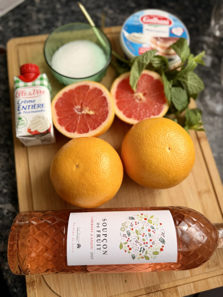 Syllabub au pamplemousse et à la menthe